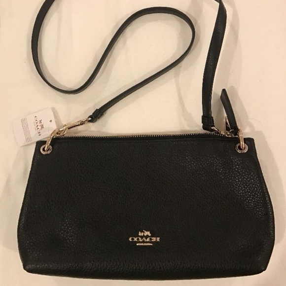 Coach Handbags - NEW NWT COACH Crossbody PEBBLED LEATHER PURSE